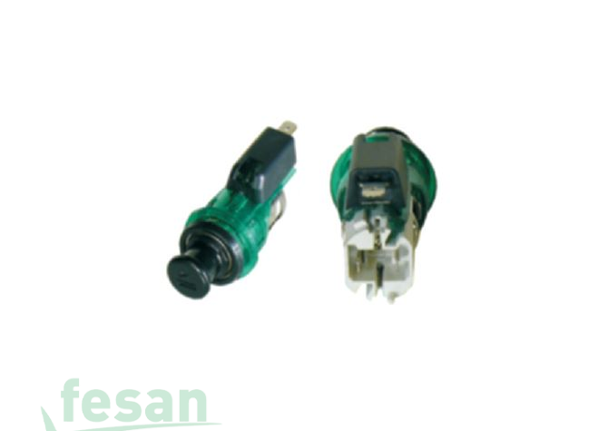 ÜSTÜN ÇKM210 12V ÇAKMAK FORD CARGO TRANSİT SOKETLİ WINWIN CK 100