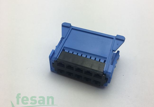 10K009 SOKET KALORİFER RENAULT