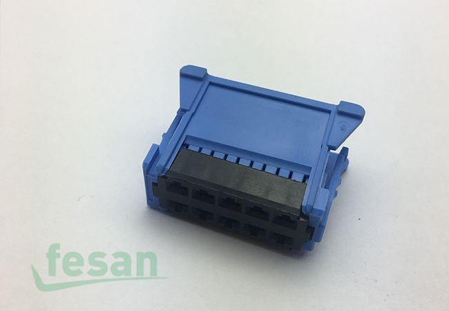 10K009 SOKET KALORİFER RENAULT
