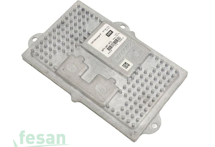 5F0941472 FAR XENON TRAFOSU SEAT LEON III 2012-2017