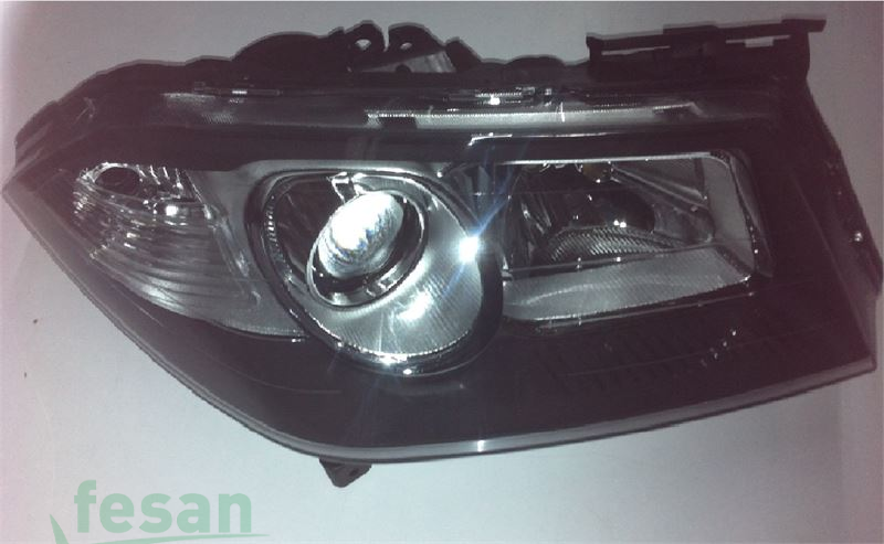 AYFAR 202272 FAR RENAULT MEGANE 2010-2011 SAĞ MANUEL SİYAH ÇERÇEVELİ