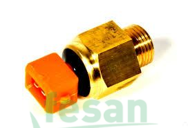 701/37400 MOTOR HARARET MÜŞÜRÜ ÜST KAPAK