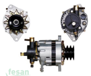 WUTSE ALT V030 HİTACHİ 24V ŞARJ DİNAMOSU ISUZU ŞAMPİYON NKR NPR 4HF1 4HG1 NQR 2005> 3 FİŞLİ 50AHM