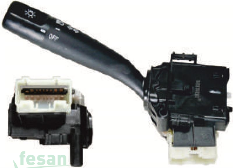 TO 715 FAR SİNYAL KOLU TOYOTA COROLLA 2005>