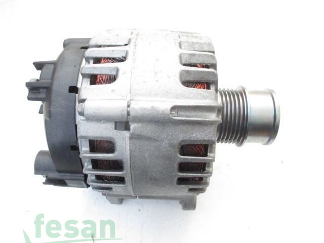 OEM 04C903023 12V ŞARJ DİNAMOSU VW GOLF AUDİ A1 UZUN YM KASNAK