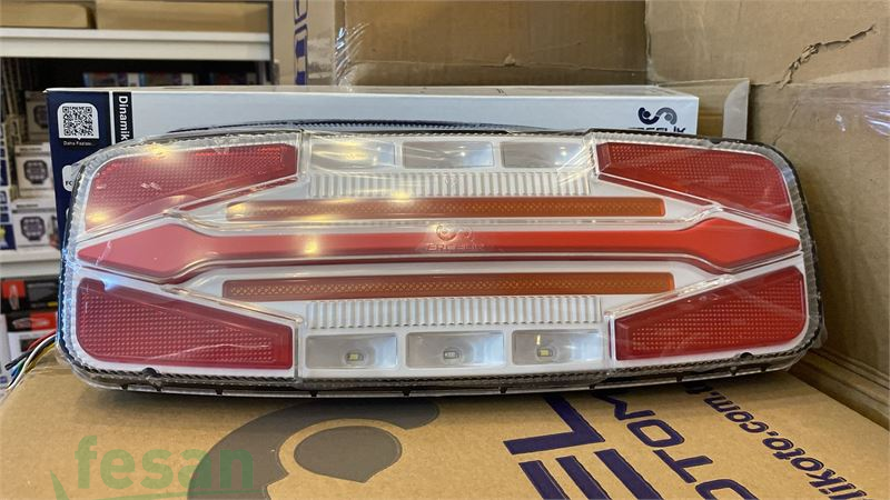 OND1824 12V/24V STOP LAMBASI UNİVERSAL DİKDÖRTGEN YM