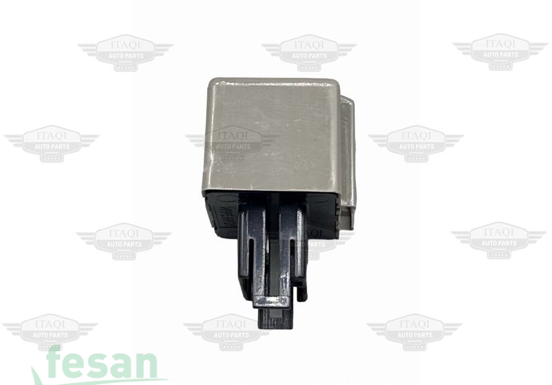 81980-05040 12V FLAŞÖR TOYOTA AVENSİS 2003-2008