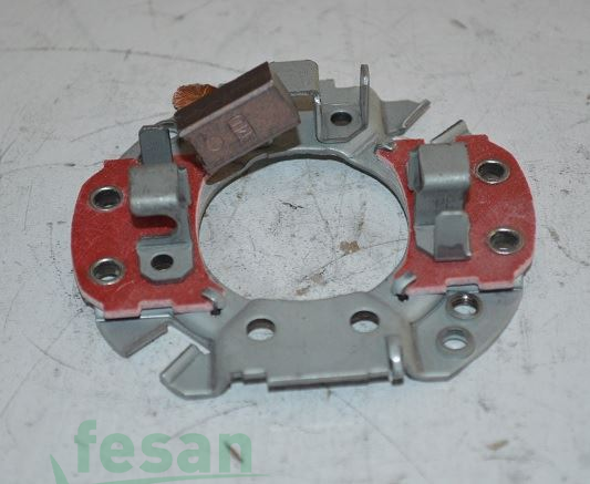 LUCAS LTH 109 MARŞ KÖMÜR YUVASI HYUNDAI MAZDA MİTSUBİSHİ YV 3KÖMÜRLÜ