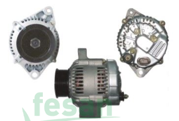 ALT 957 DENSO 24V ŞARJ DİNAMOSU KOMATSU PC300-5 PC300-6 WA420 YM SOKETLİ 3 FİŞLİ L-I-GS UÇLU 70AHM