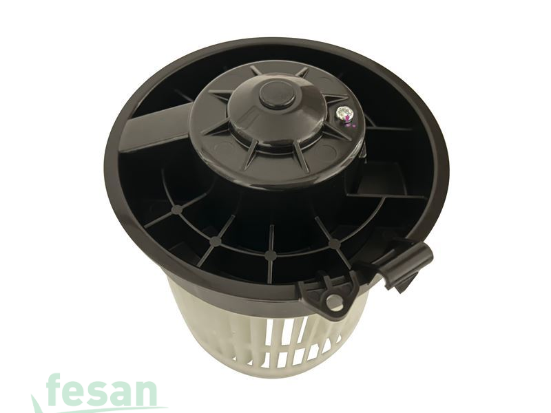 83418 12V KALORİFER MOTORU NİSSAN QASHQAI J11 1.3 II X-TRAİL 2015>