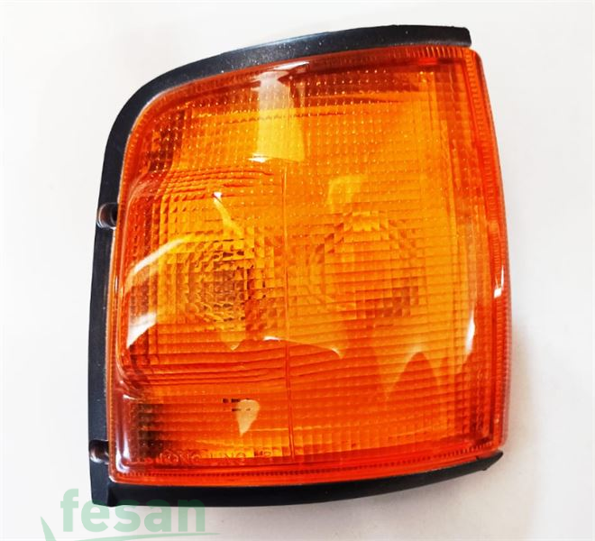 8-94324104 SİNYAL LAMBASI İSUZU TFR 1990-1996 SAĞ SARI