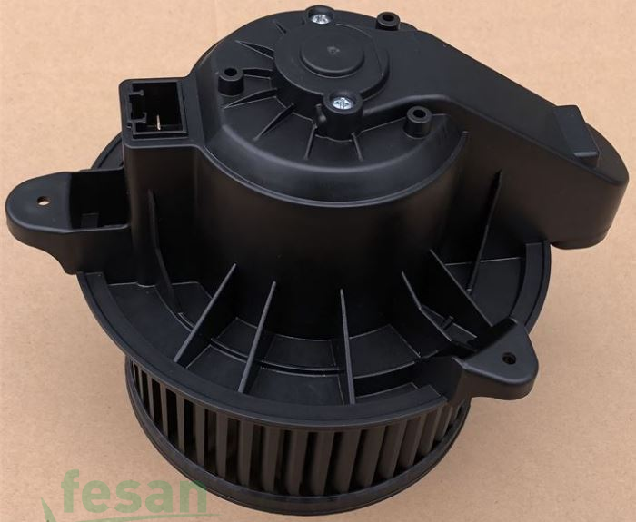 83307 12V KALORİFER MOTORU FORD TRANSİT 2017-2019 TRANSİT 150-250-350-CUSTOM 2015-2019