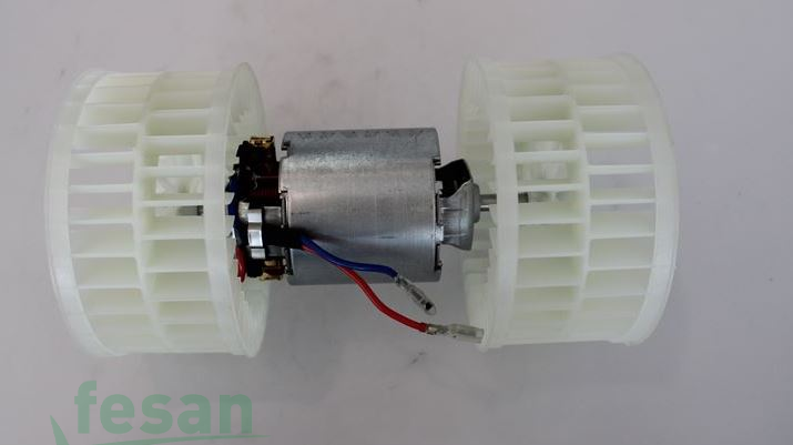 83482 12V KALORİFER MOTORU MERCEDES W124
