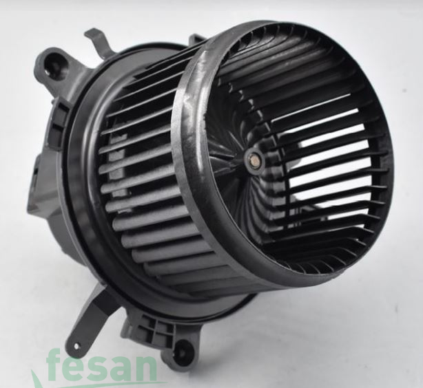 83550 12V KALORİFER MOTORU OPEL GRANDLAND GRANDLAND X COMBO E VİVARO C ZAFİRA LİFE
