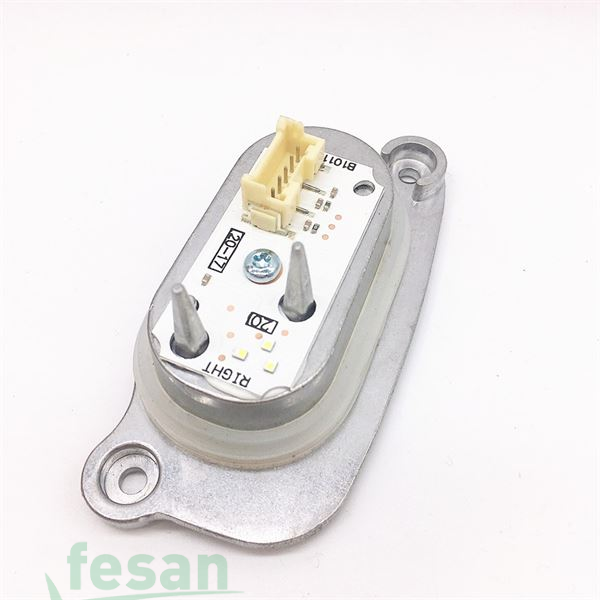 8V0998474 FAR XENON TRAFOSU AUDİ A3 2013-2020 SAĞ